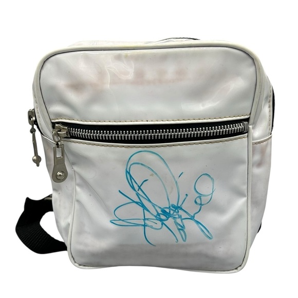 RARE KATHARINE MCPHEE AUTOGRAPHED BACKPACK FIRST TOUR AT SIX FLAGS UNIQUE